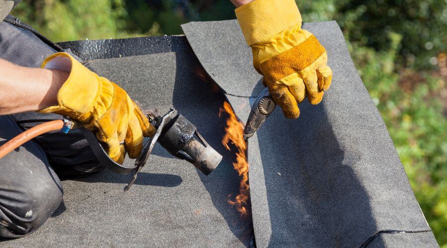 Expert flood damage restoration services in Saint Charles, KY